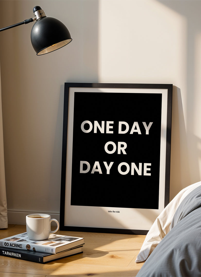 one day - Poster mit Premium-Rahmen